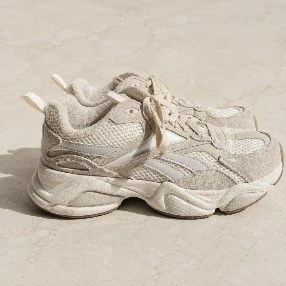 Reebok Women's 10 Cream Beige Suede Mesh Chunky Retro Sneakers Gum Sole